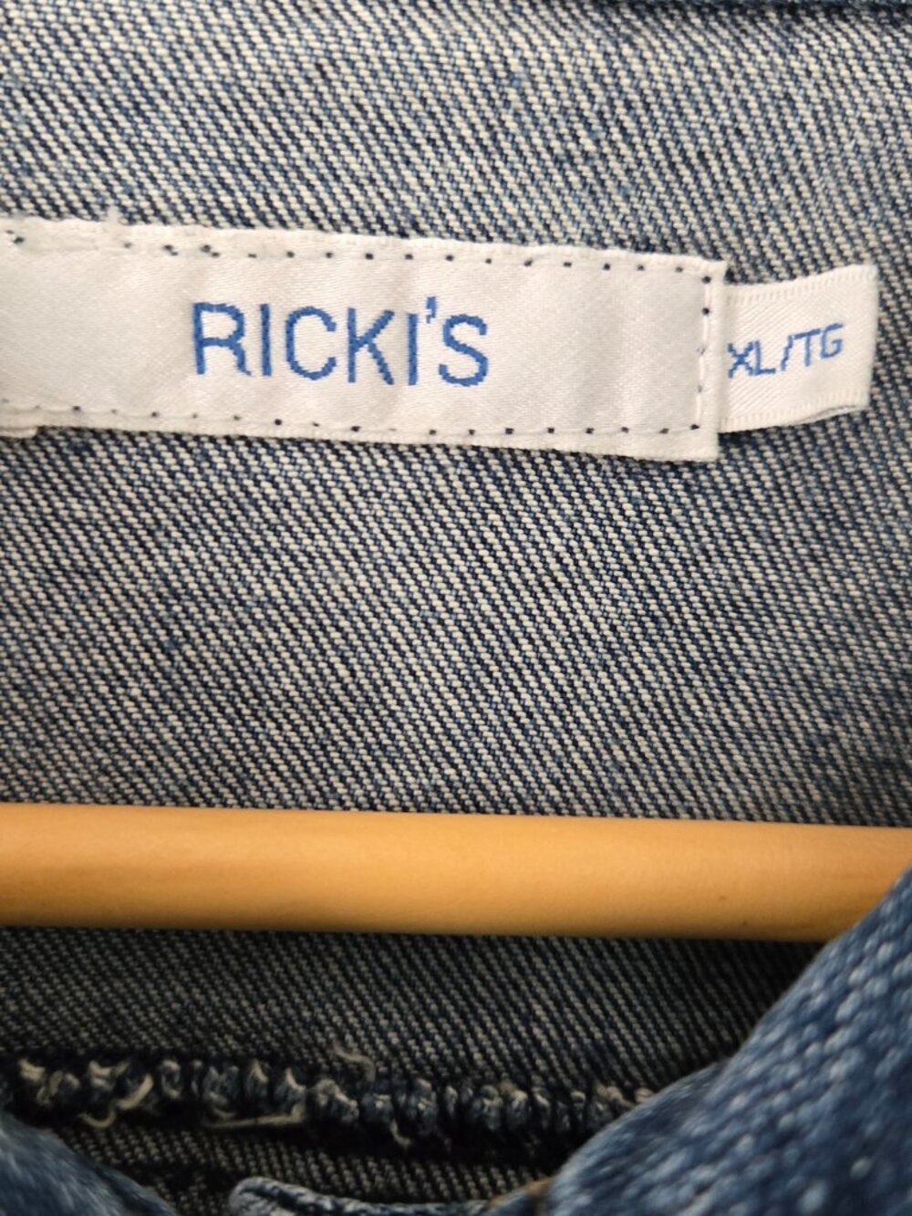 RICKI'S Jean Jacket - Picture 6 of 6